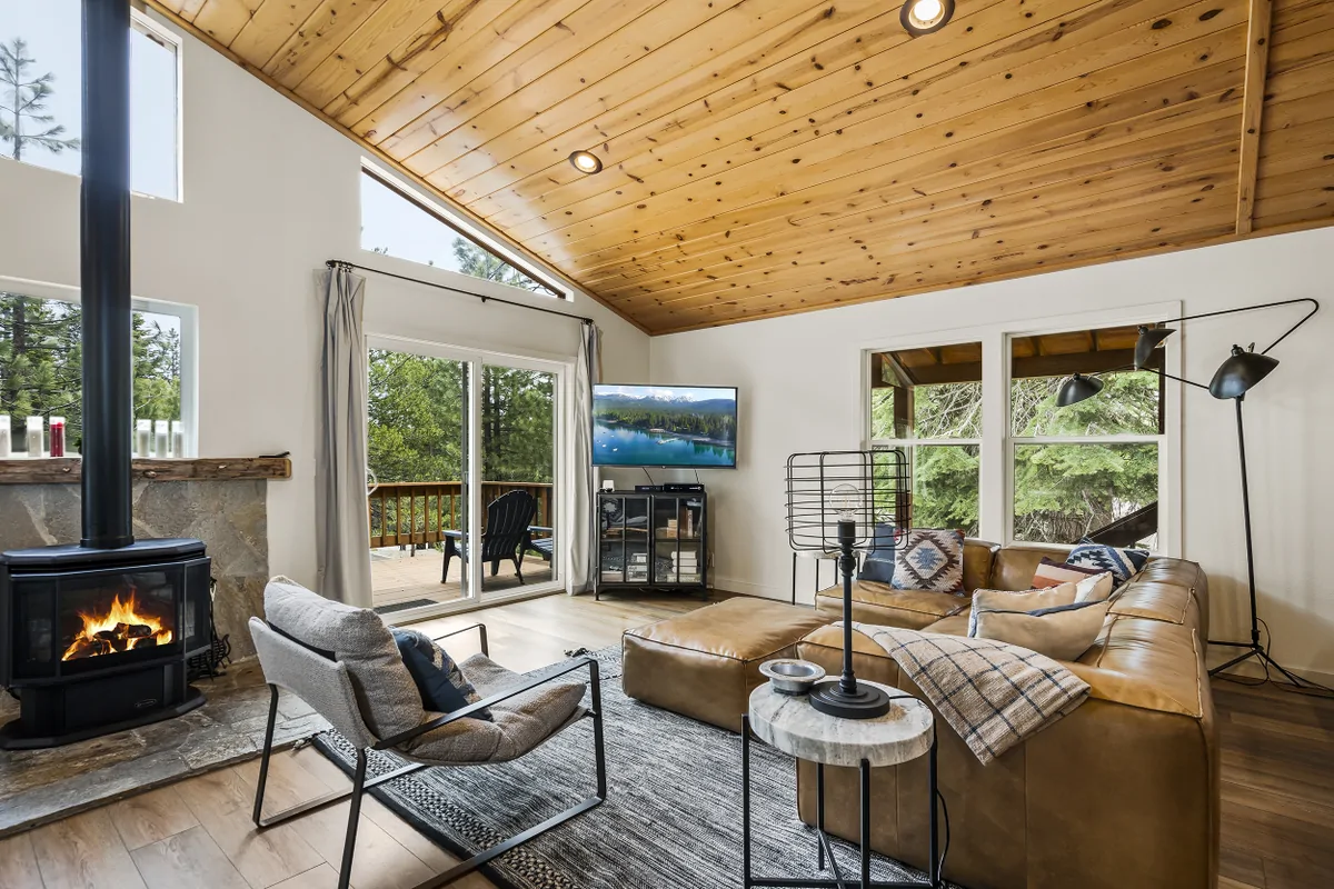 Living Room: Exquisite Alpine Chalet