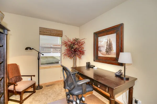 Office Space:  Wintercreek Mountain Delight