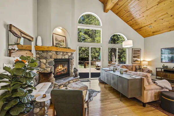 TV room with gas fireplace: 
Sun Valley Mountain Escape