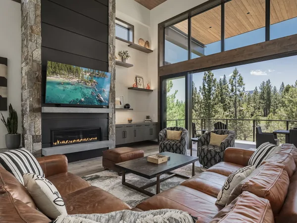 Alpine Greenside Estate