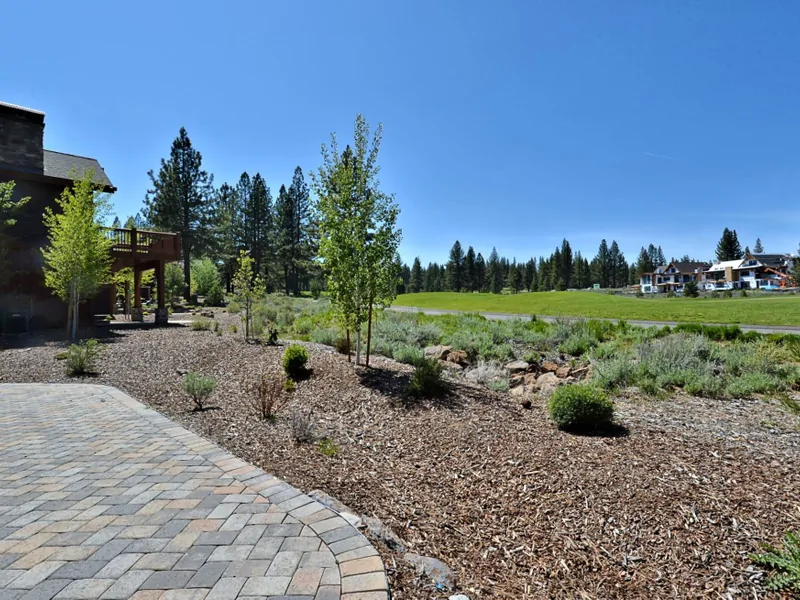 Enjoy the Beautiful Outdoors Right Outside Vacation Rental in Truckee CA. : Schaffer's Mill Vacation Lodge