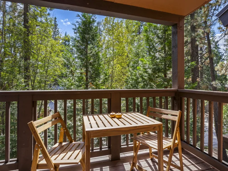 Deck Furniture - Alpine Loft at The Villas