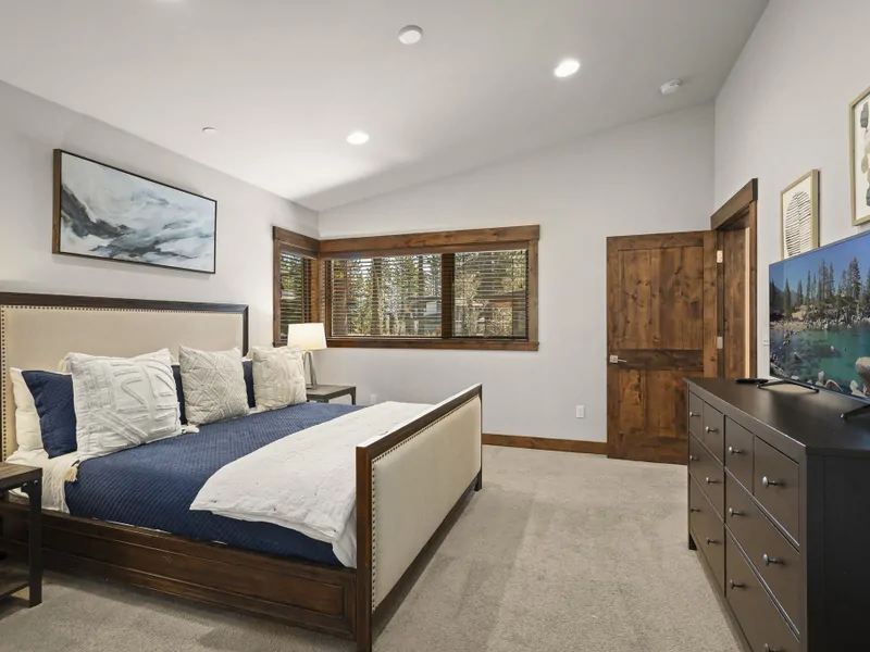 Master Bedroom Main Level Stellar's Nest