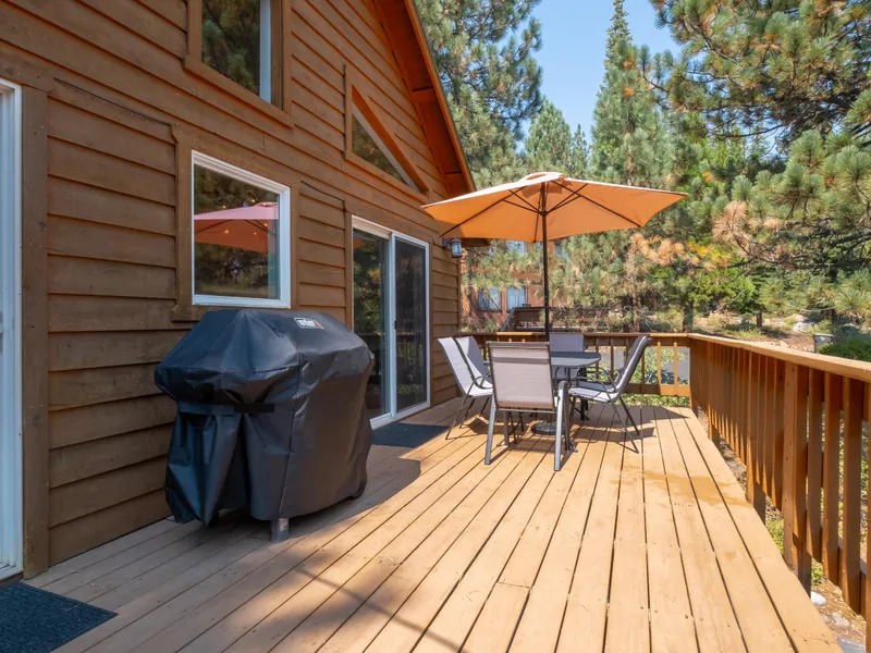 Patio/ Grill area: Exquisite Alpine Chalet