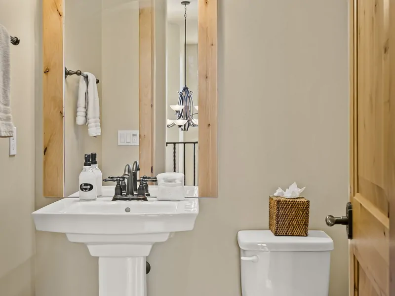 Bathroom 4, Half Bath