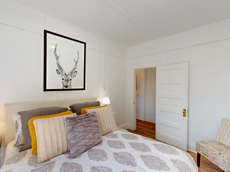 Shabby To Chic Primary Suite