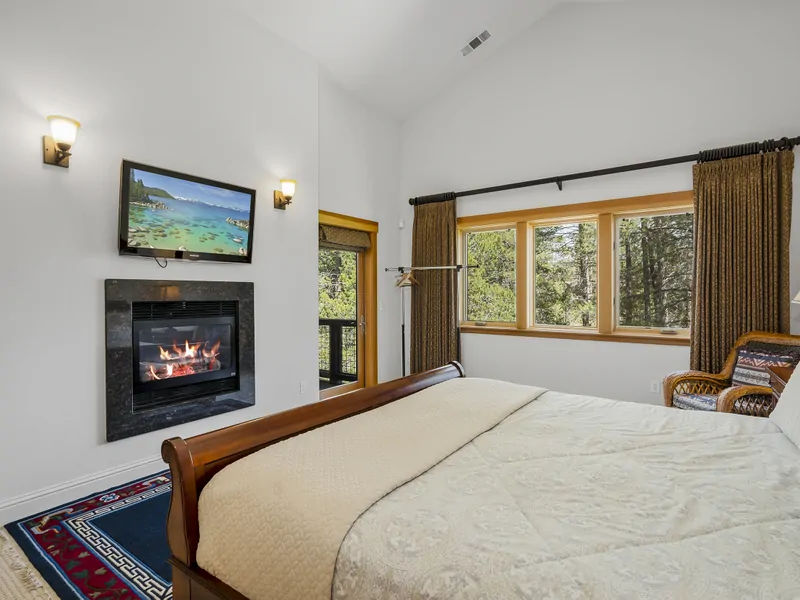Upstairs Primary Bedroom, 1 King, Sleeps 2