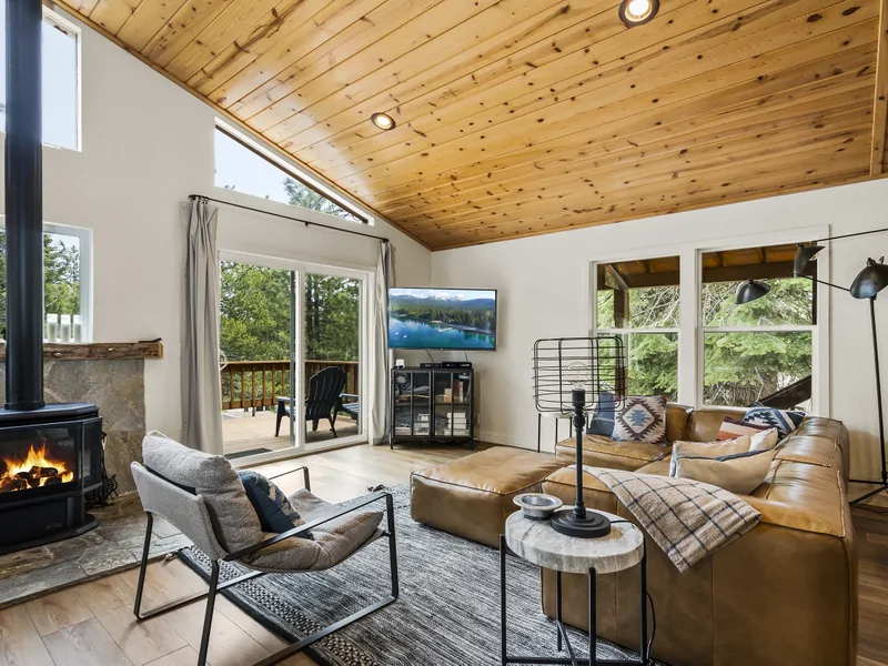 Living Room: Exquisite Alpine Chalet