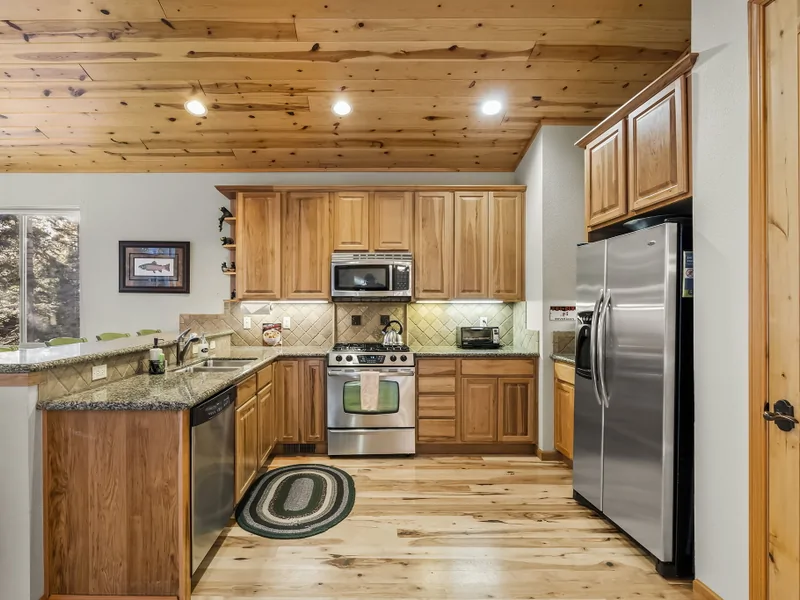 Kitchen: North Lake Tahoe Vacation Lodge