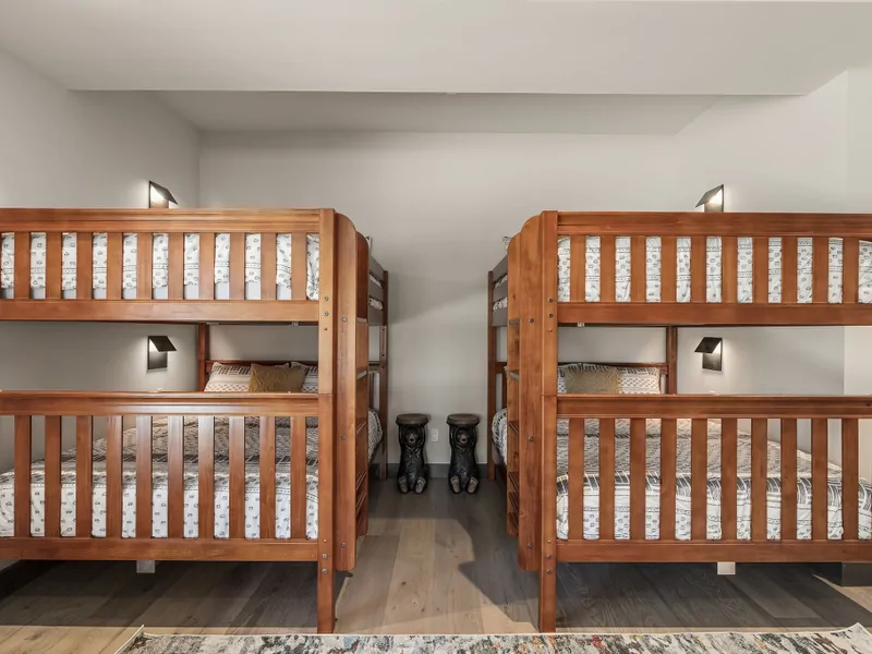 Bunk Room Alpine Greenside Estate