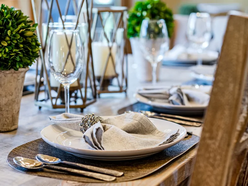 Main Floor: Dining Area