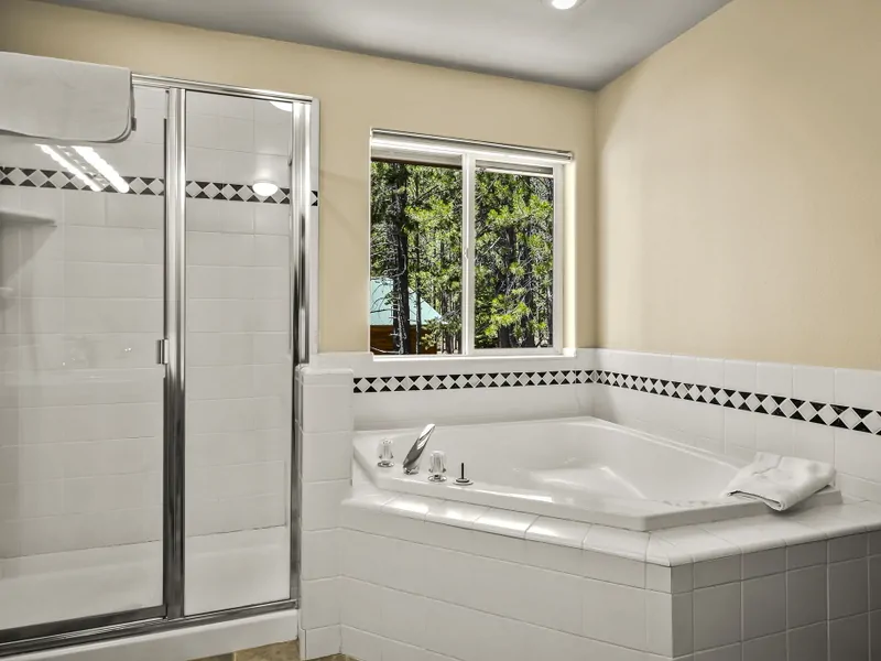Primary bathroom: Full Bath, Walk-in Shower