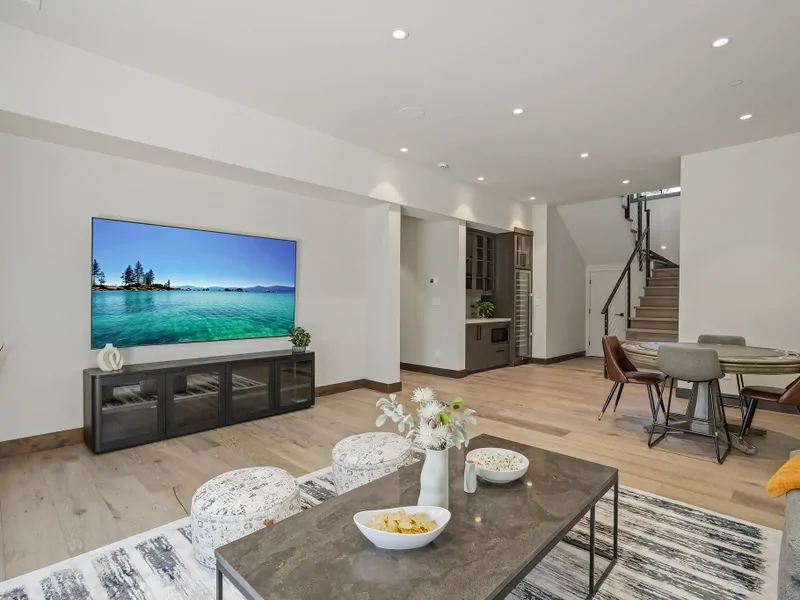 Alpine Greenside Estate