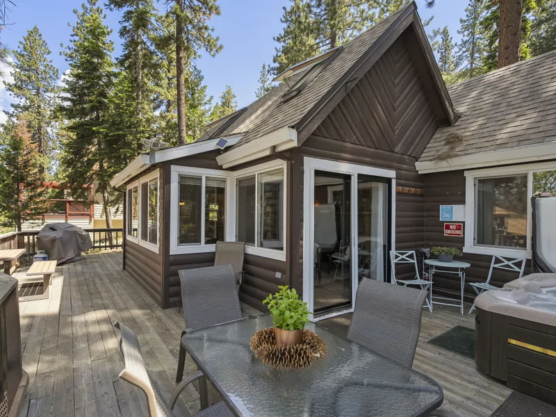 Treehouse Tahoe Cabin