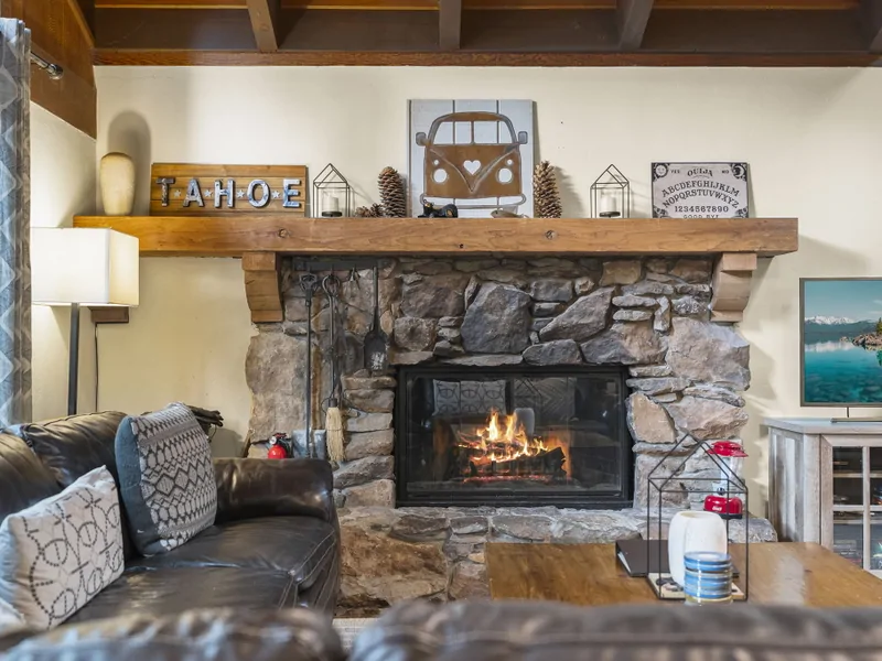 Fireplace - Timberwood Cabin