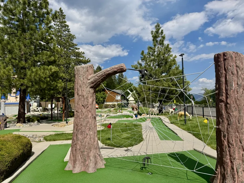 Magic Carpet Golf