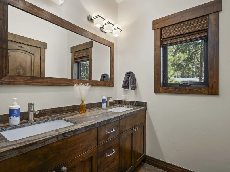 Primary Vanity- Kings Bear Cabin