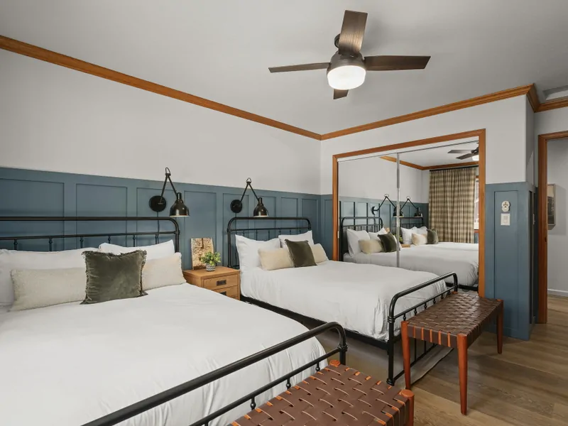 Double Beds: Heritage Crest Tahoe