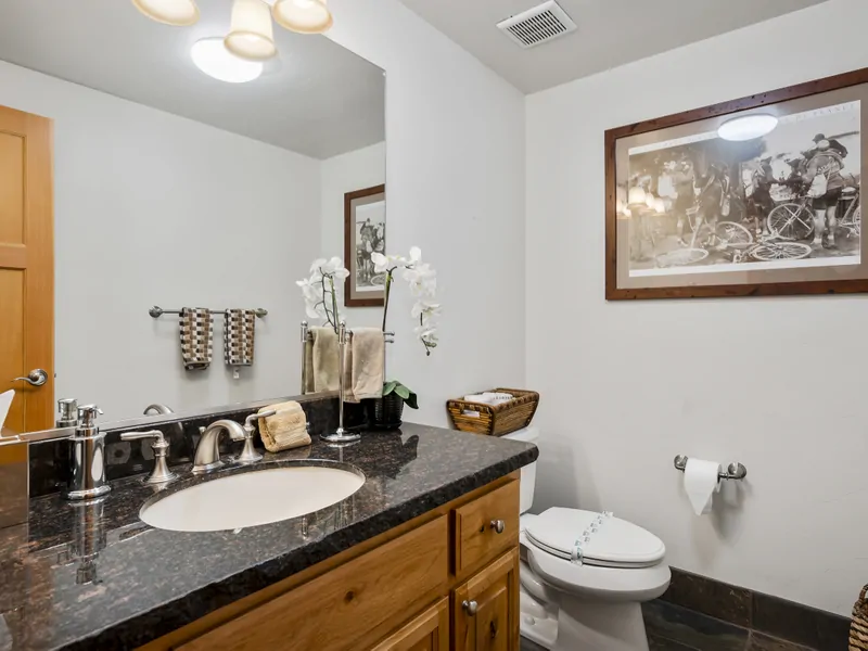 Downstairs Bathroom 4, Half Bath