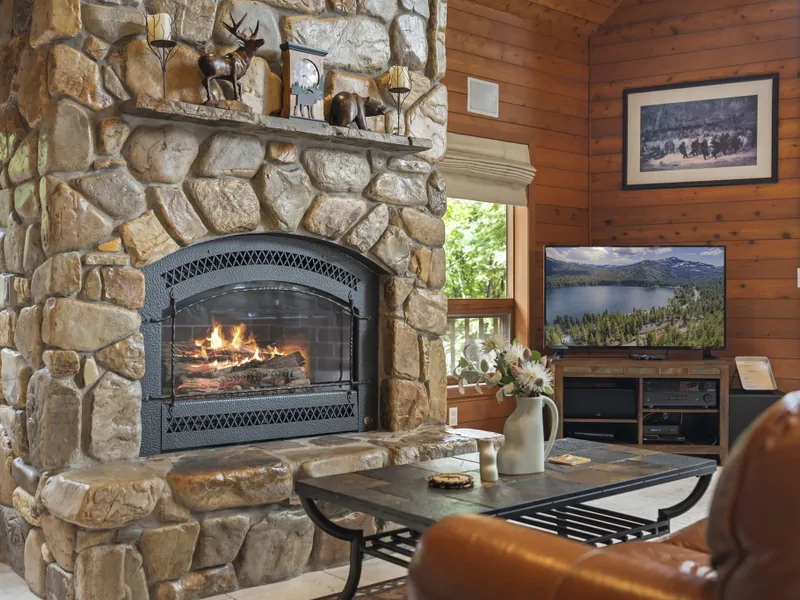 River Rock Fireplace - Donner Lake Vacation Lodge