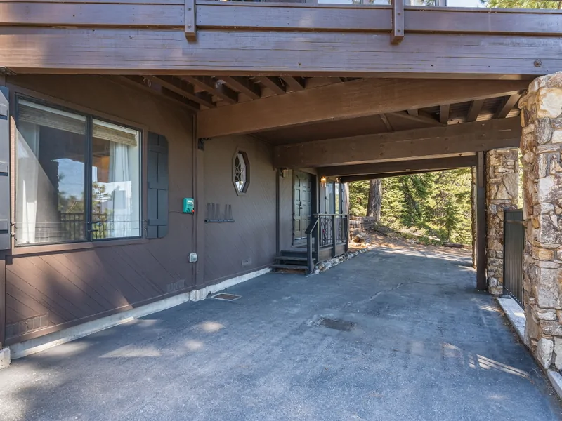 Carport Casa Montelago