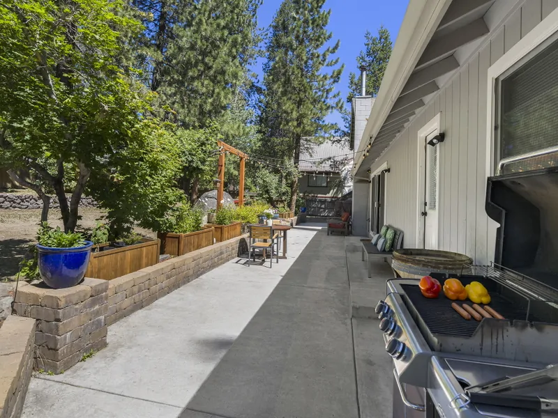 Gateway Getaway BBQ