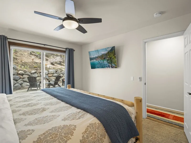 Primary Bedroom TV: Mountain Relaxation Haven
