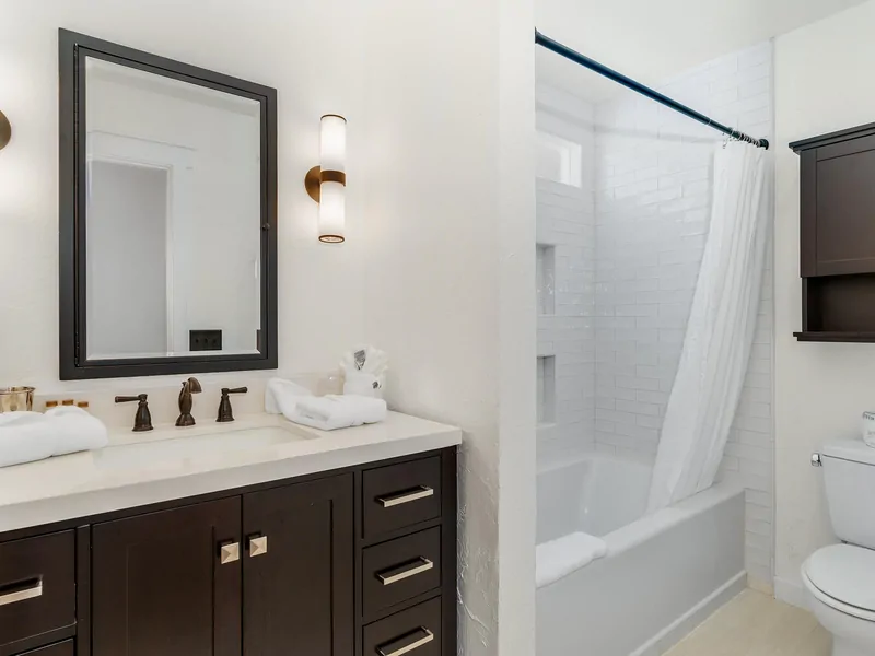Bathroom 2, Full Bath, Shower-tub at Holy Cow Riverfront