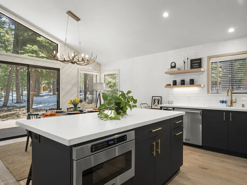 Kitchen Island Tahoe Cabin Haus