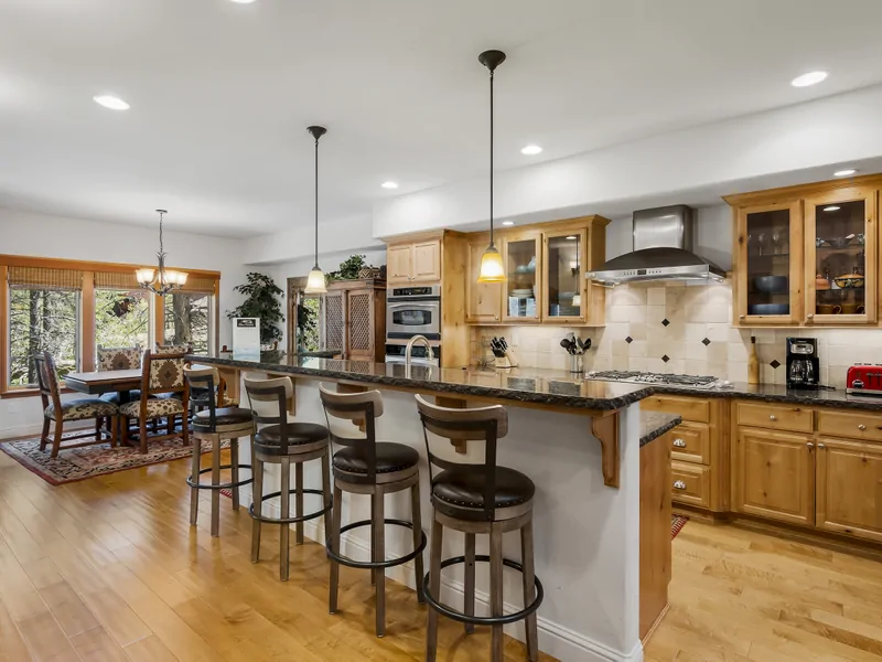 Kitchen: Pinyon Creek Upscale Vacation Retreat