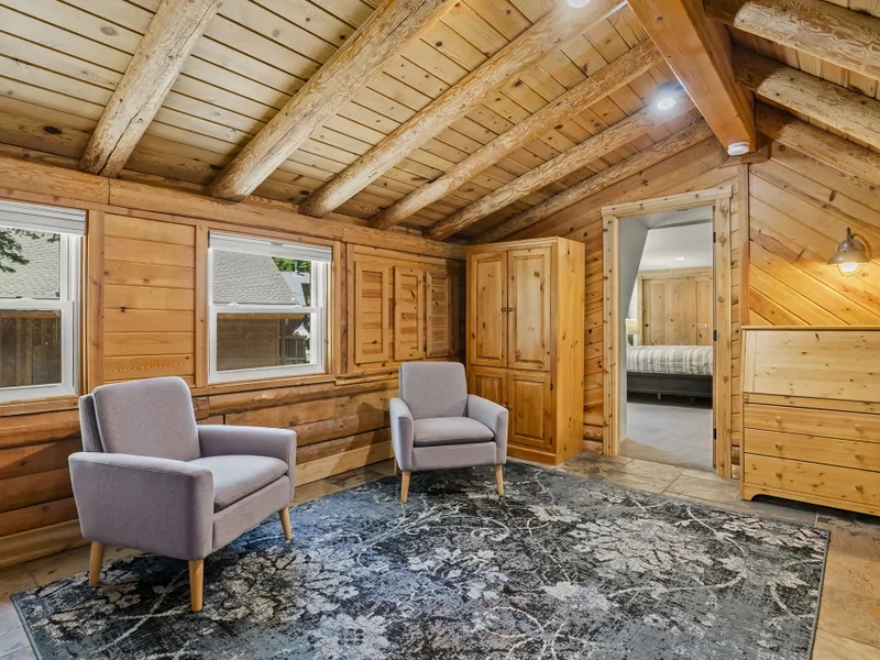 Game room: Tahoe Donner Log Cabin