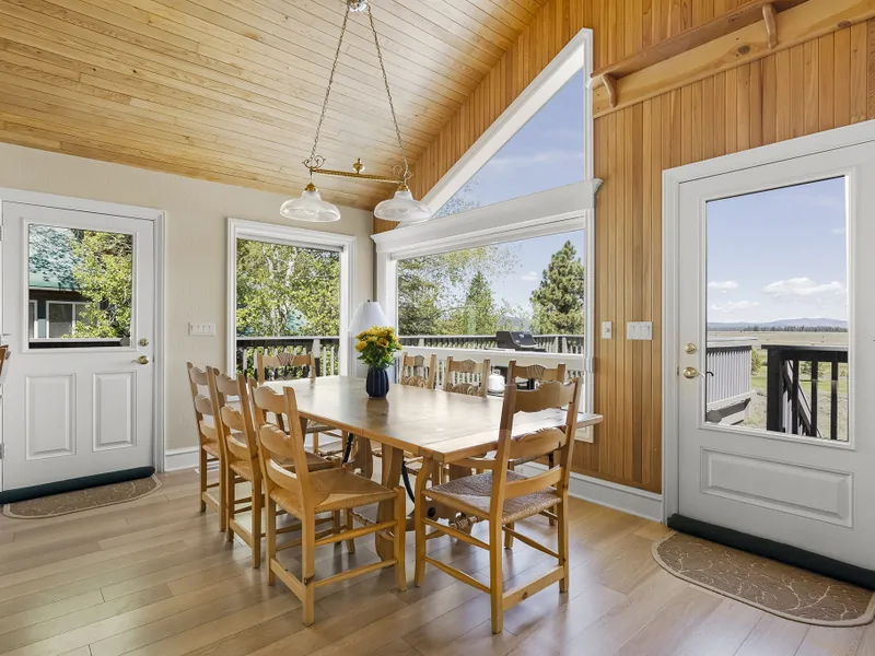 Dinning Area: Northstar Home Away From Home