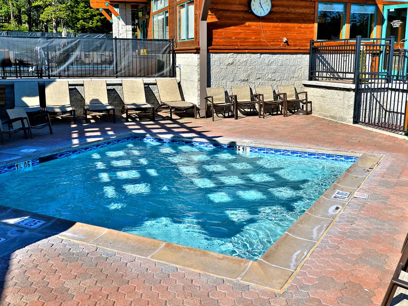 Hot Tub at the Rec Center: Wolfgang Vacation Cabin