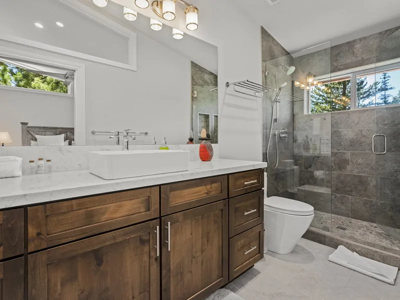 Primary On-Suite Bathroom, Full Bath, Walk-in Shower