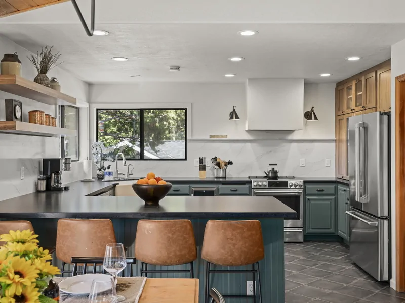 Breakfast Bar for 4: Heritage Crest Tahoe