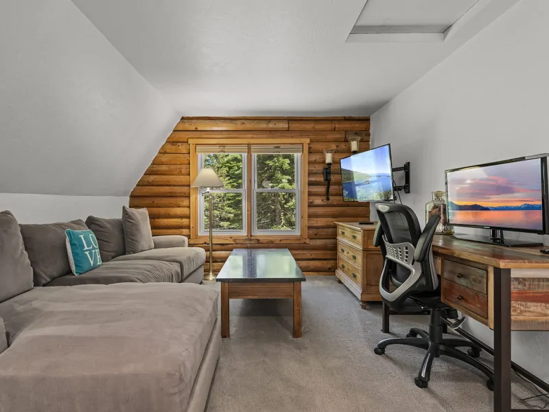 Primary Bedroom TV/Office space: Tahoe Donner Log Cabin