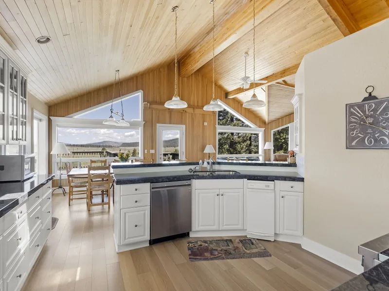 Kitchen: Northstar Home Away From Home