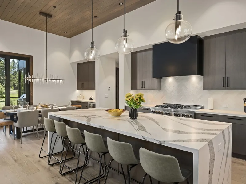 Alpine Greenside Estate Breakfast Bar