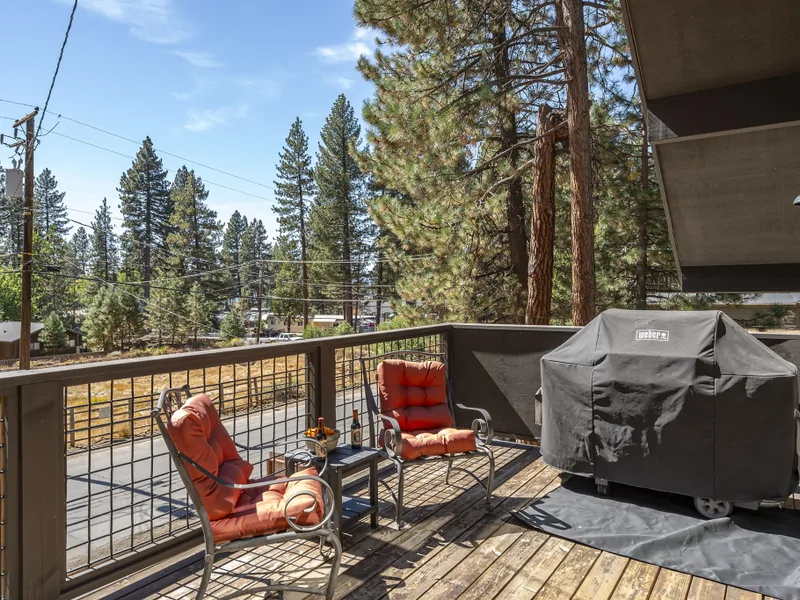 Lake Peaks-Kings Bear Cabin