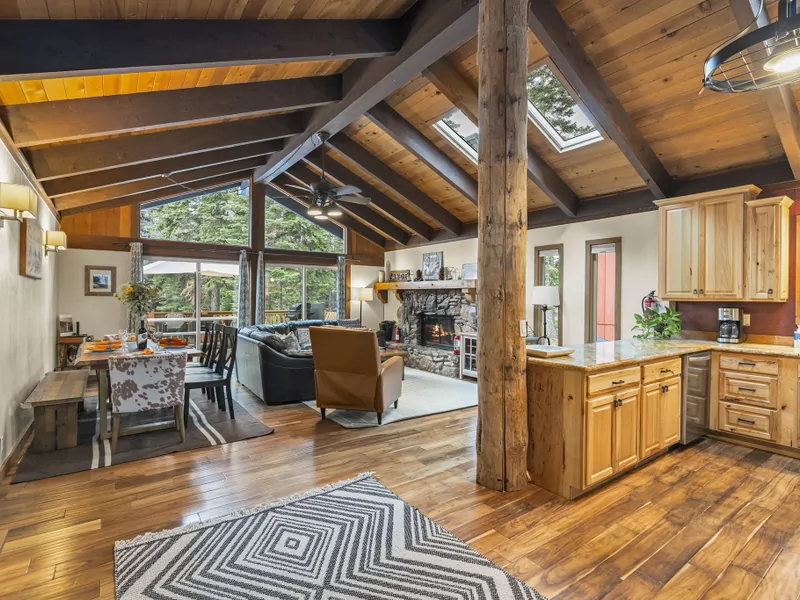 Open Space - Timberwood Cabin