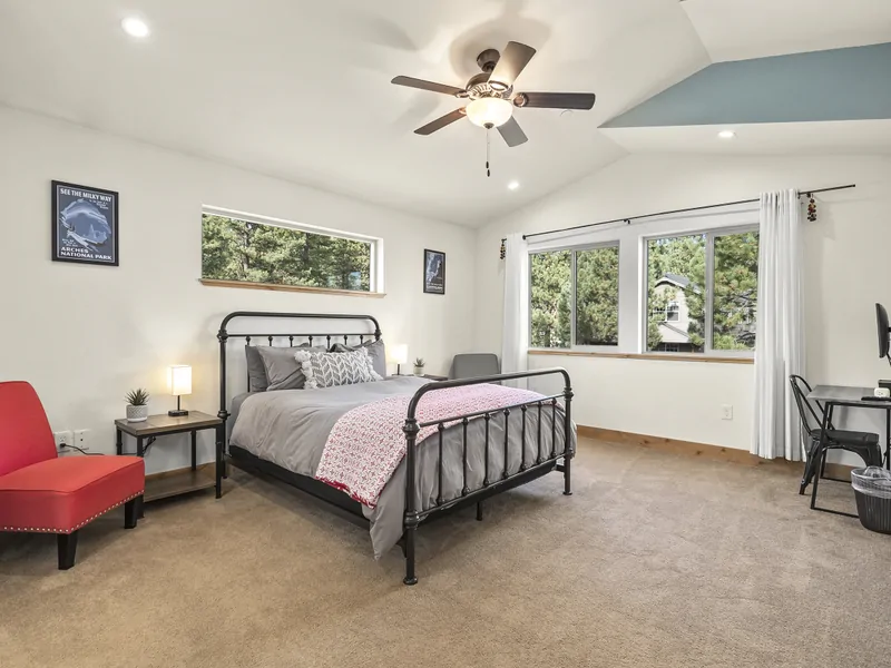 Wolverine Truckee Getaway Primary Bedroom
