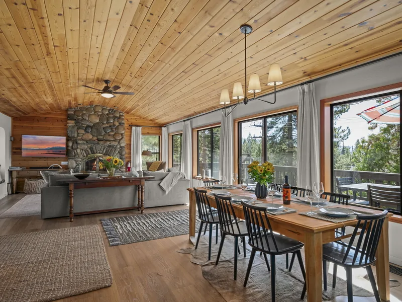 Open Concept: Heritage Crest Tahoe