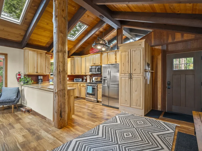 Another Kitchen View - Timberwood Cabin